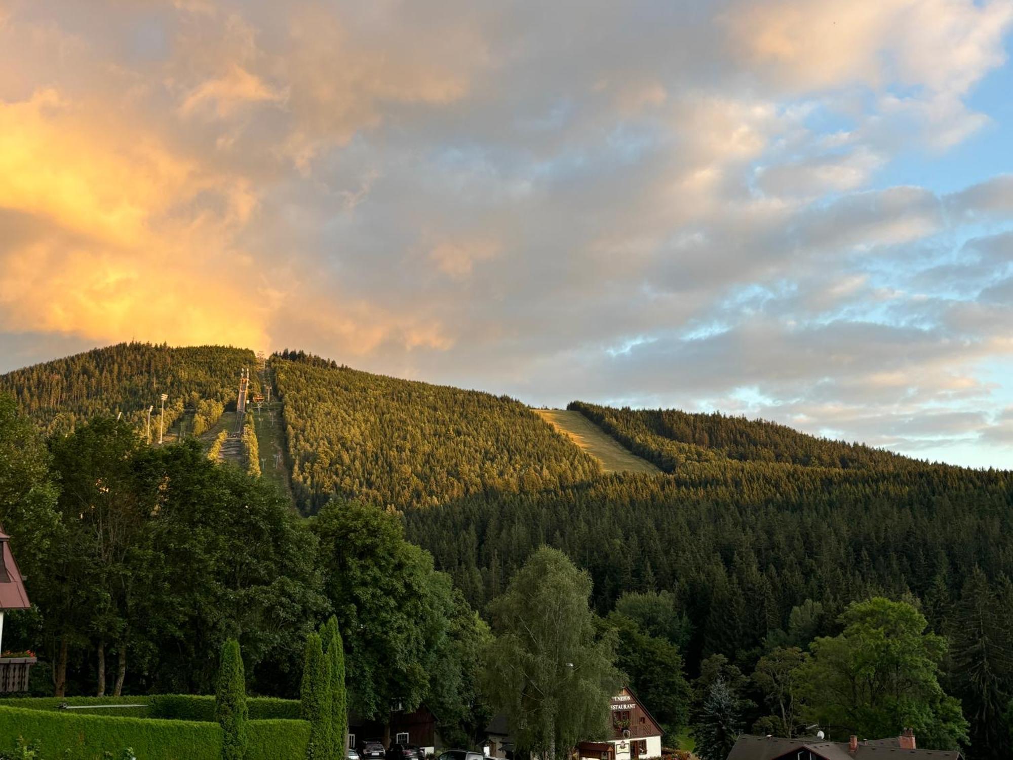 Penzion Verde Rosa Гаррахов Екстер'єр фото